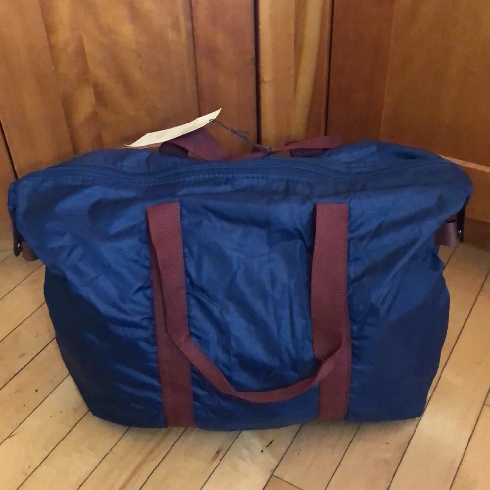 PIERRE CARDIN Navy and Red Brown Luggage/ Tote Bag- 20